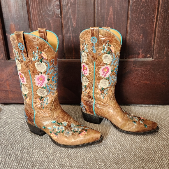 Macie Bean Snip Toe Rose Garden Floral Embroidered Cowgirl Cowboy Boots, Size 8 - Picture 3 of 8